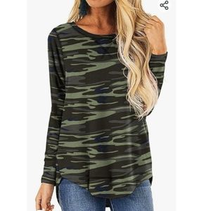 Camo Print Lightweight Sweatshirt